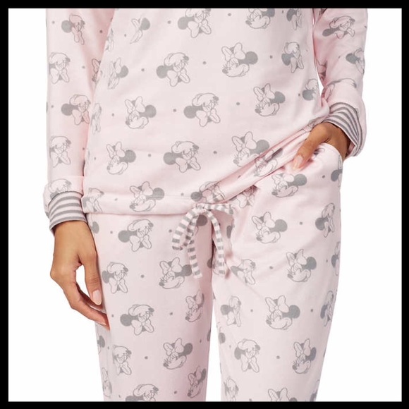 Disney Minnie Mouse Lounge Set Pink Pajamas - Picture 6 of 7